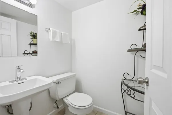 $225,000 | 1819 Burgundy Street, Schererville, IN 46375