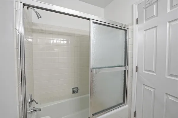 $225,000 | 1819 Burgundy Street, Schererville, IN 46375