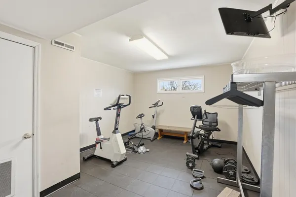 $225,000 | 1819 Burgundy Street, Schererville, IN 46375