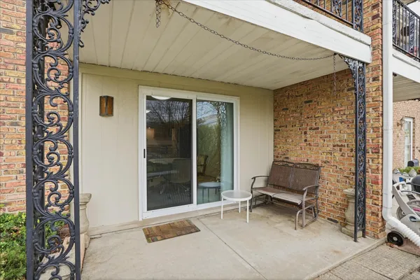 $225,000 | 1819 Burgundy Street, Schererville, IN 46375