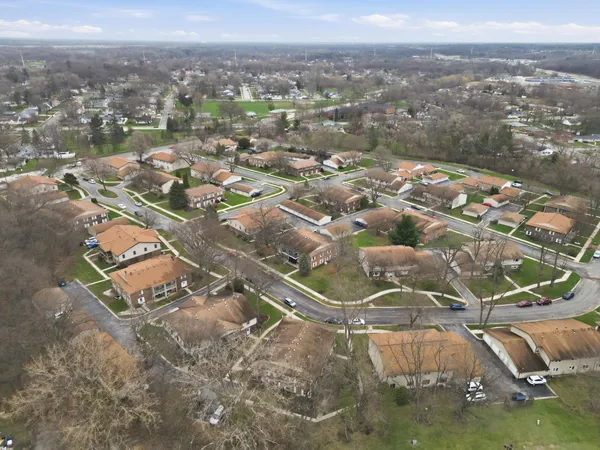 $225,000 | 1819 Burgundy Street, Schererville, IN 46375