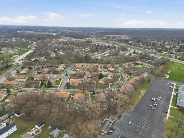 $225,000 | 1819 Burgundy Street, Schererville, IN 46375