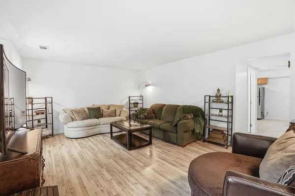 $225,000 | 1819 Burgundy Street, Schererville, IN 46375