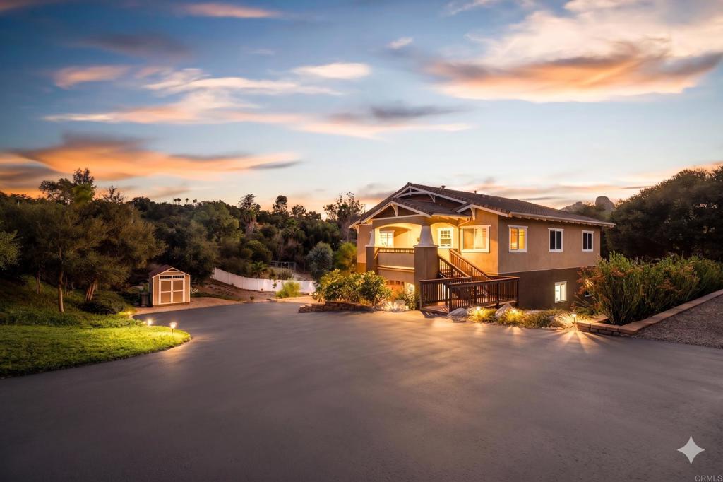 27636 Mountain Meadow Road Escondido, CA 92026 - Photo 89 of 126 AI altered Driveway