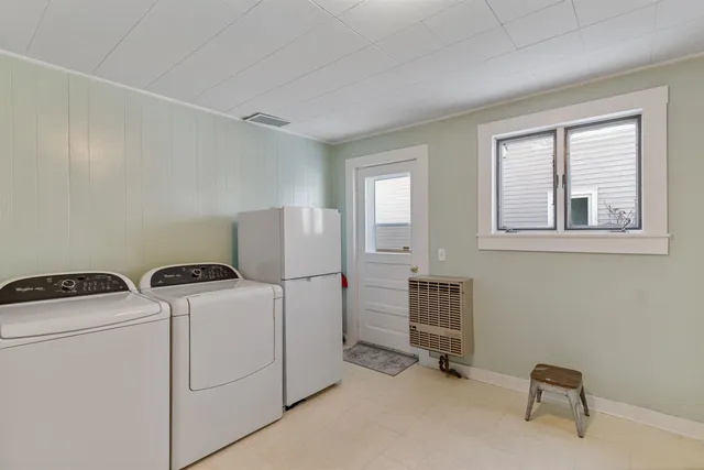 $355,000 | 16-18 South Elm Street, St. Albans, VT 05478