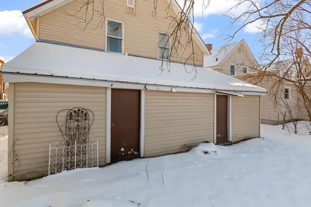 $355,000 | 16-18 South Elm Street, St. Albans, VT 05478