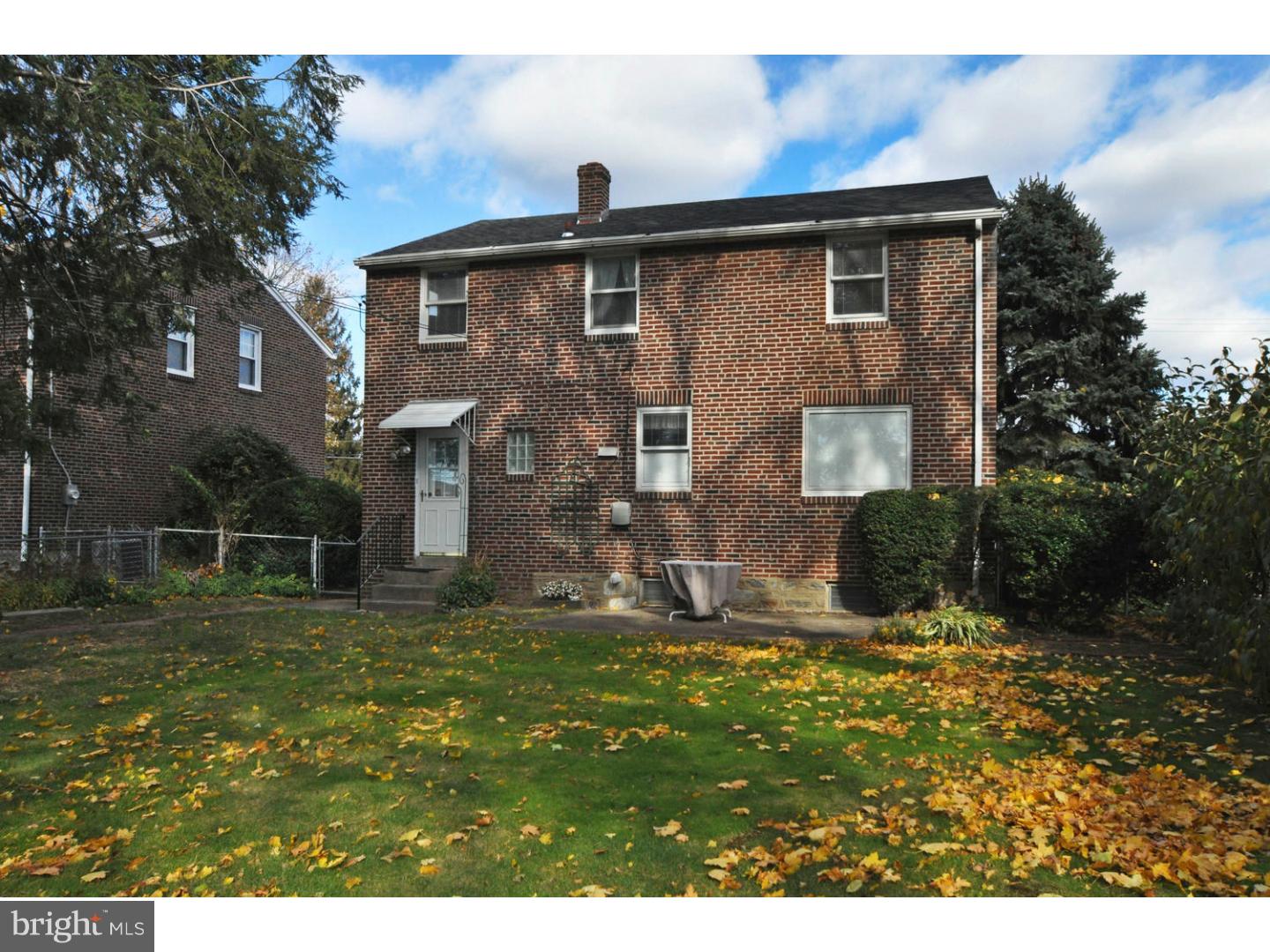 1114 Rhawn Street Philadelphia, PA 19111 - Photo 19 of 21 Exterior Back