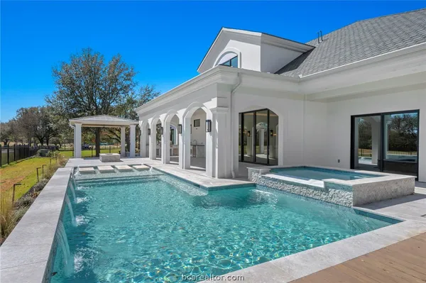 $2,990,000 | 4212 Tuscany Court, Bryan, TX 77802