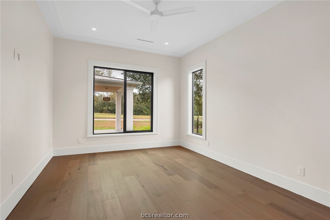 4212 Tuscany Court Bryan, TX 77802 - Photo 23 of 41 an empty room with a window