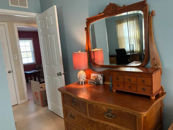 $449,000 | 1621 Portsmouth Lane, Schaumburg, IL 60193