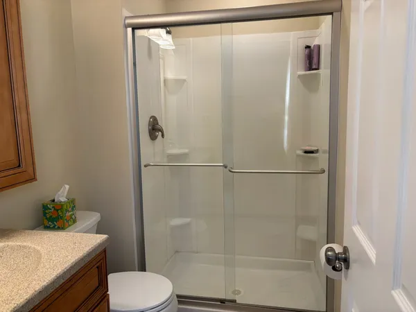 $449,000 | 1621 Portsmouth Lane, Schaumburg, IL 60193