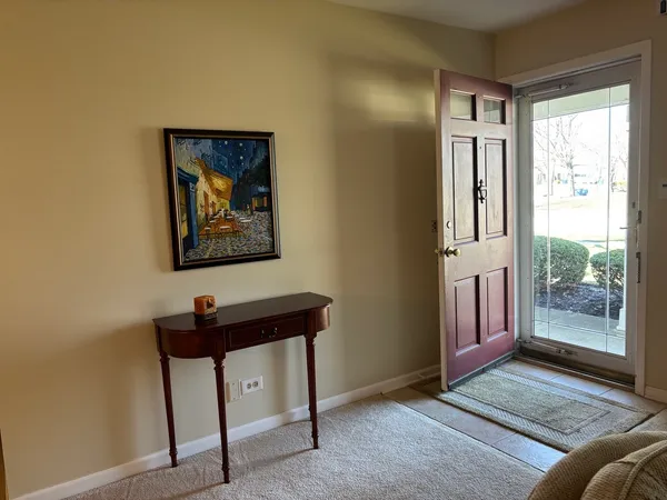 $449,000 | 1621 Portsmouth Lane, Schaumburg, IL 60193
