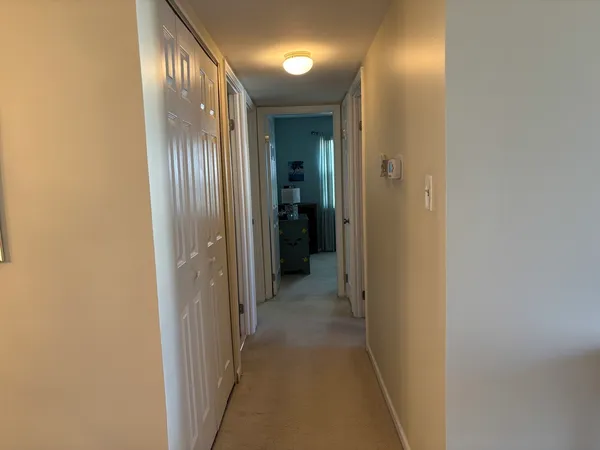 $449,000 | 1621 Portsmouth Lane, Schaumburg, IL 60193