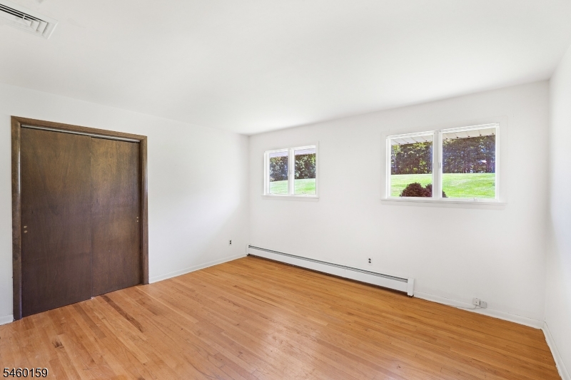 19 Dalrymple Road Branchville, NJ 07826 - Photo 15 of 32 Gallery Image 15