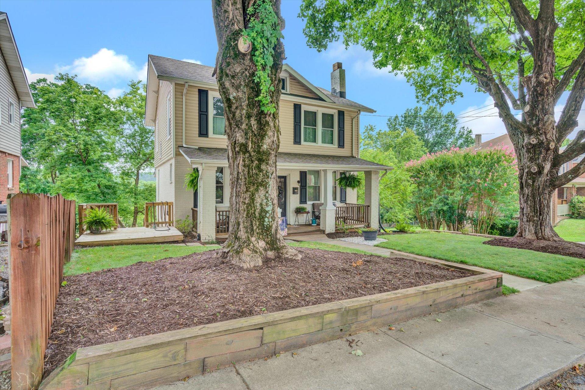 2630 Tillett Road Southwest Roanoke, VA 24015 - Photo 5 of 36 Street View