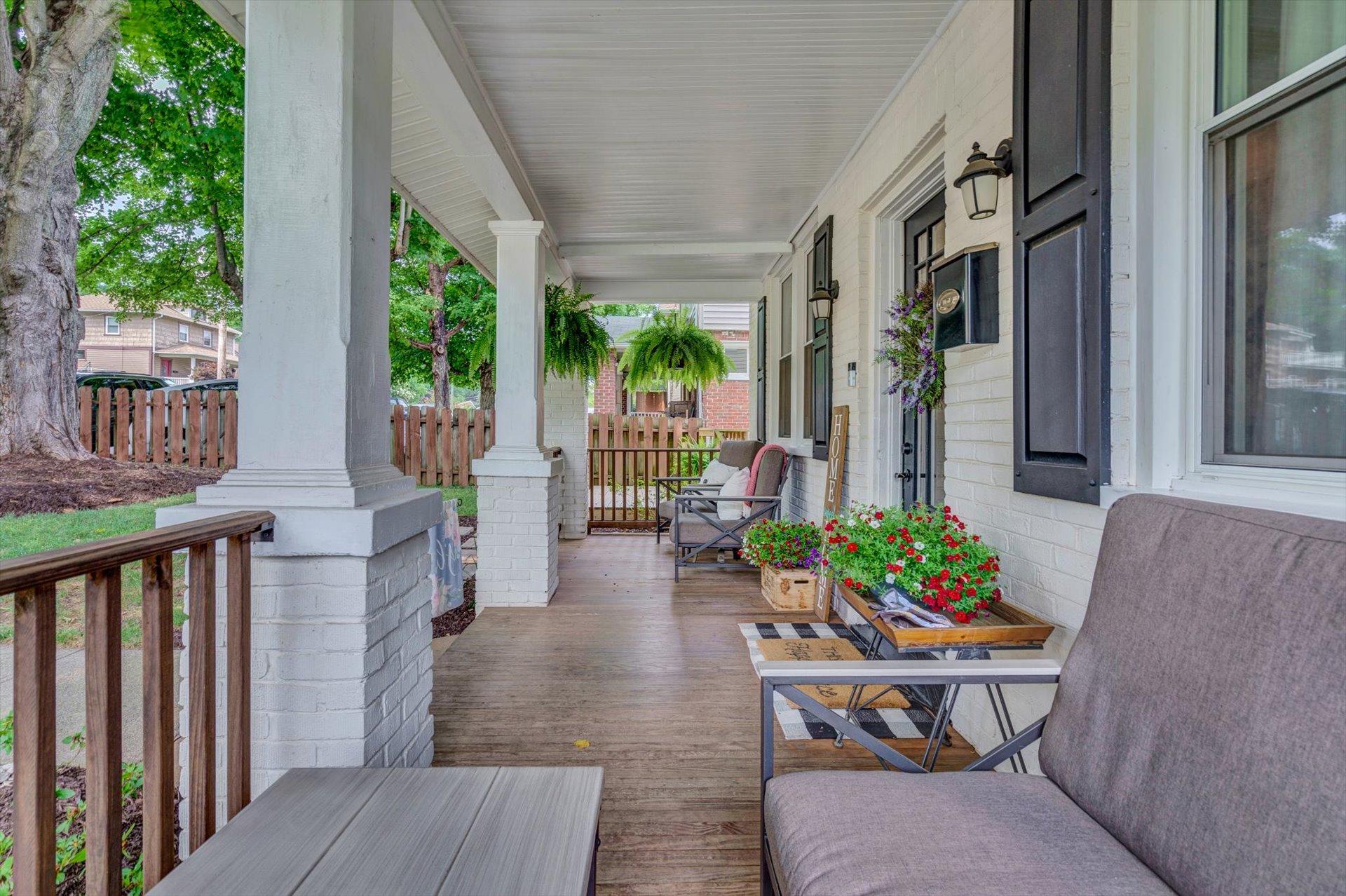 2630 Tillett Road Southwest Roanoke, VA 24015 - Photo 9 of 36 Front Porch