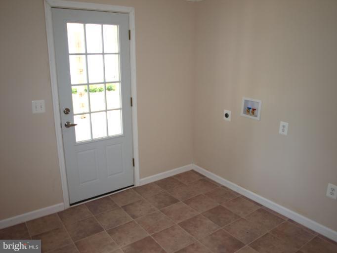 183 Old Post Road Aberdeen, MD 21001 - Photo 18 of 27 Laundry / Mudroom With Outside Entrance