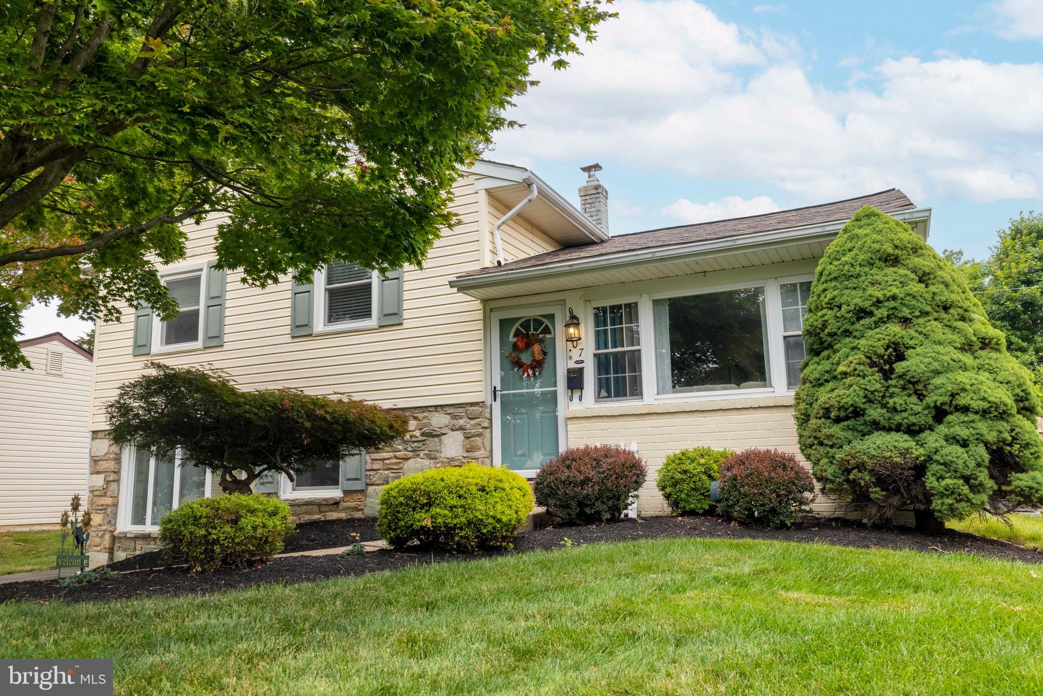 407 Goodwin Road Hatboro, PA 19040 - Photo 30 of 31 front