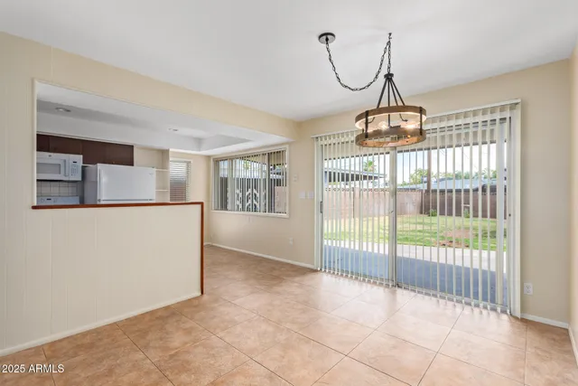 $2,299 | 3623 East Montecito Avenue, Phoenix, AZ 85018