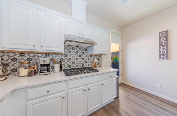$443,000 | 3919 Portals Avenue, Clovis, CA 93619