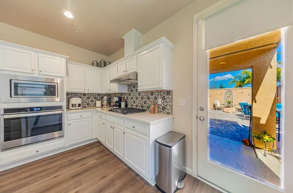 $443,000 | 3919 Portals Avenue, Clovis, CA 93619