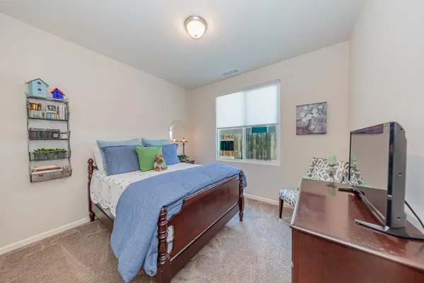 $443,000 | 3919 Portals Avenue, Clovis, CA 93619