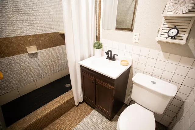 $214,900 | 639 Curve Street Southwest, Grand Rapids, MI 49503