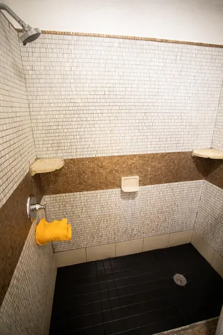 $214,900 | 639 Curve Street Southwest, Grand Rapids, MI 49503