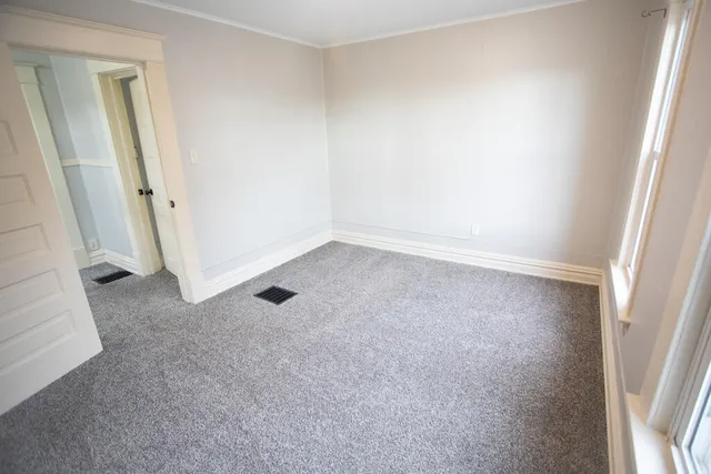 $214,900 | 639 Curve Street Southwest, Grand Rapids, MI 49503