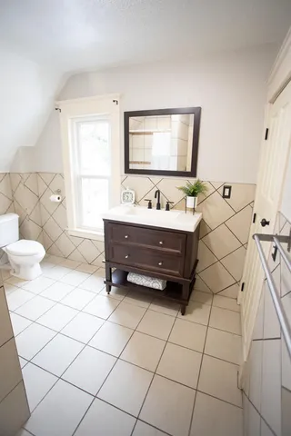 $214,900 | 639 Curve Street Southwest, Grand Rapids, MI 49503