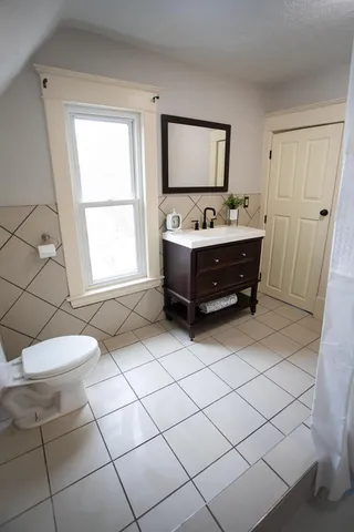 $214,900 | 639 Curve Street Southwest, Grand Rapids, MI 49503