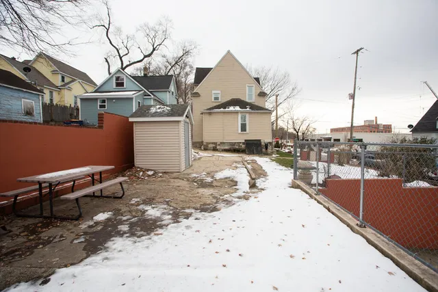 $214,900 | 639 Curve Street Southwest, Grand Rapids, MI 49503