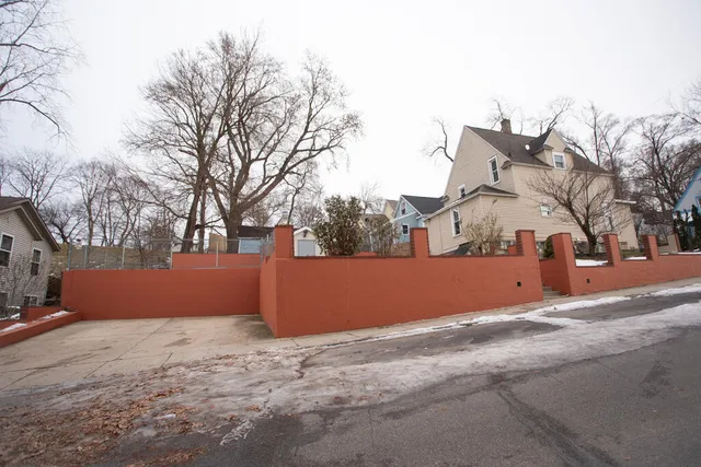 $214,900 | 639 Curve Street Southwest, Grand Rapids, MI 49503