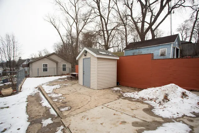 $214,900 | 639 Curve Street Southwest, Grand Rapids, MI 49503