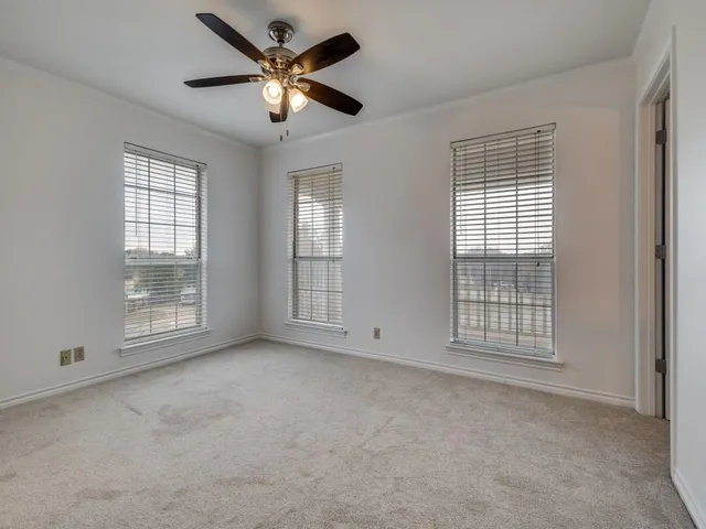 $900,000 | 140 Twin Lakes Drive, Double Oak, TX 75077