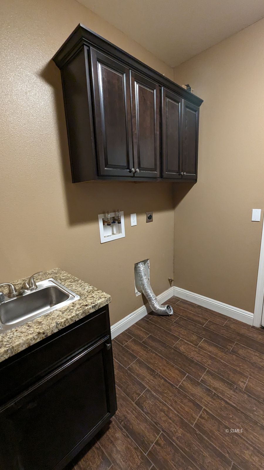 1811 Welcome Way Ridgecrest, CA 93555 - Photo 23 of 34