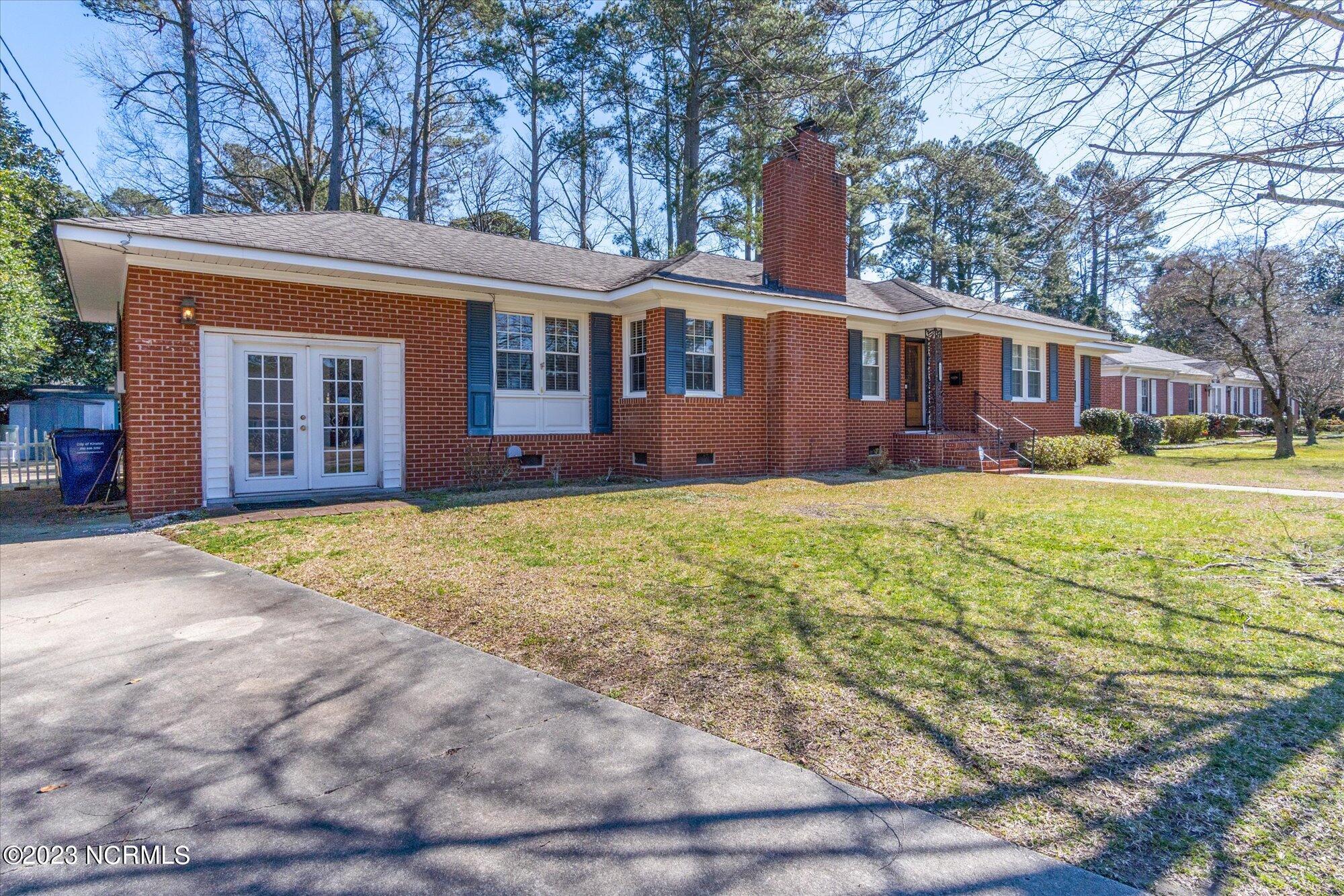 1217 Sutton Drive Kinston, NC 28501 - Photo 4 of 47 04-1217 Sutton Dr-4