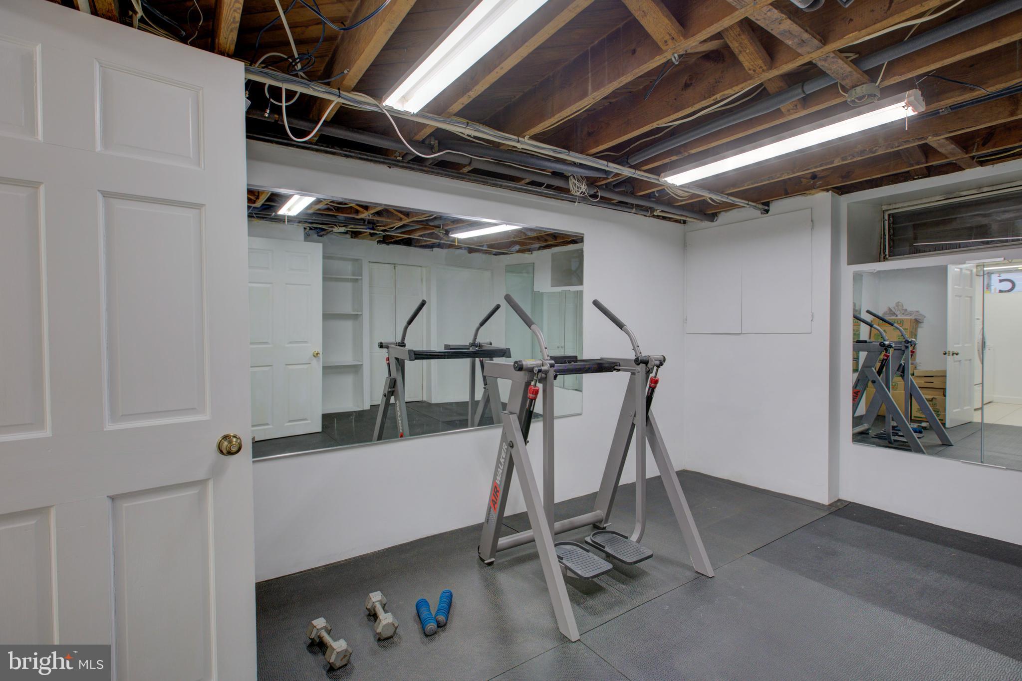 4119 Westview Road Baltimore, MD 21218 - Photo 36 of 51 Exercise room