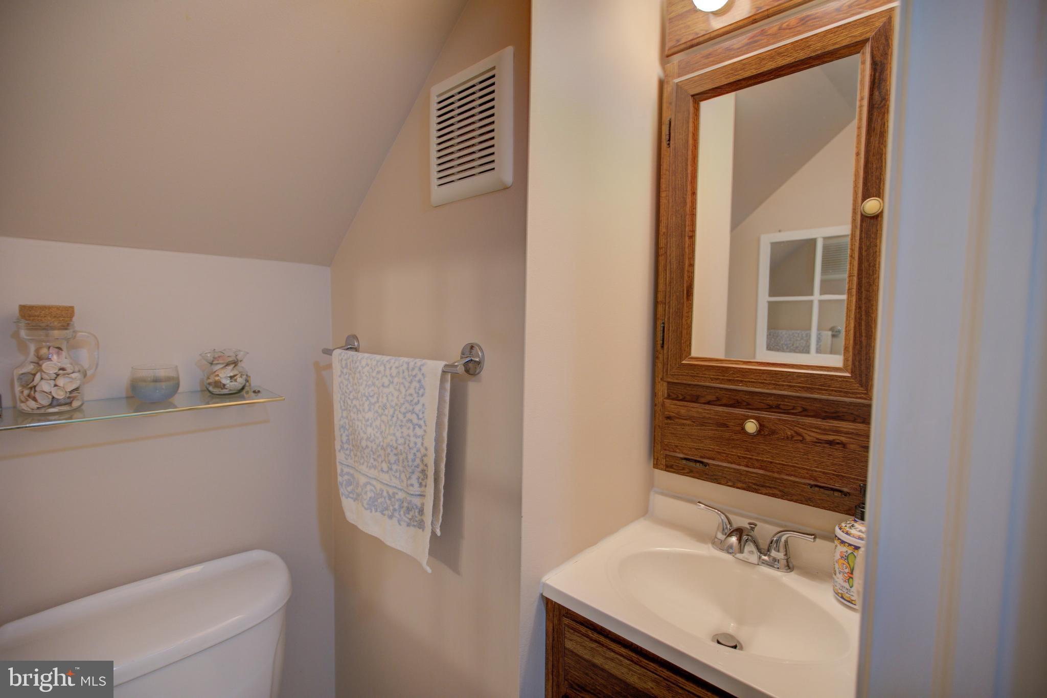 4119 Westview Road Baltimore, MD 21218 - Photo 38 of 51 Half bath in basement