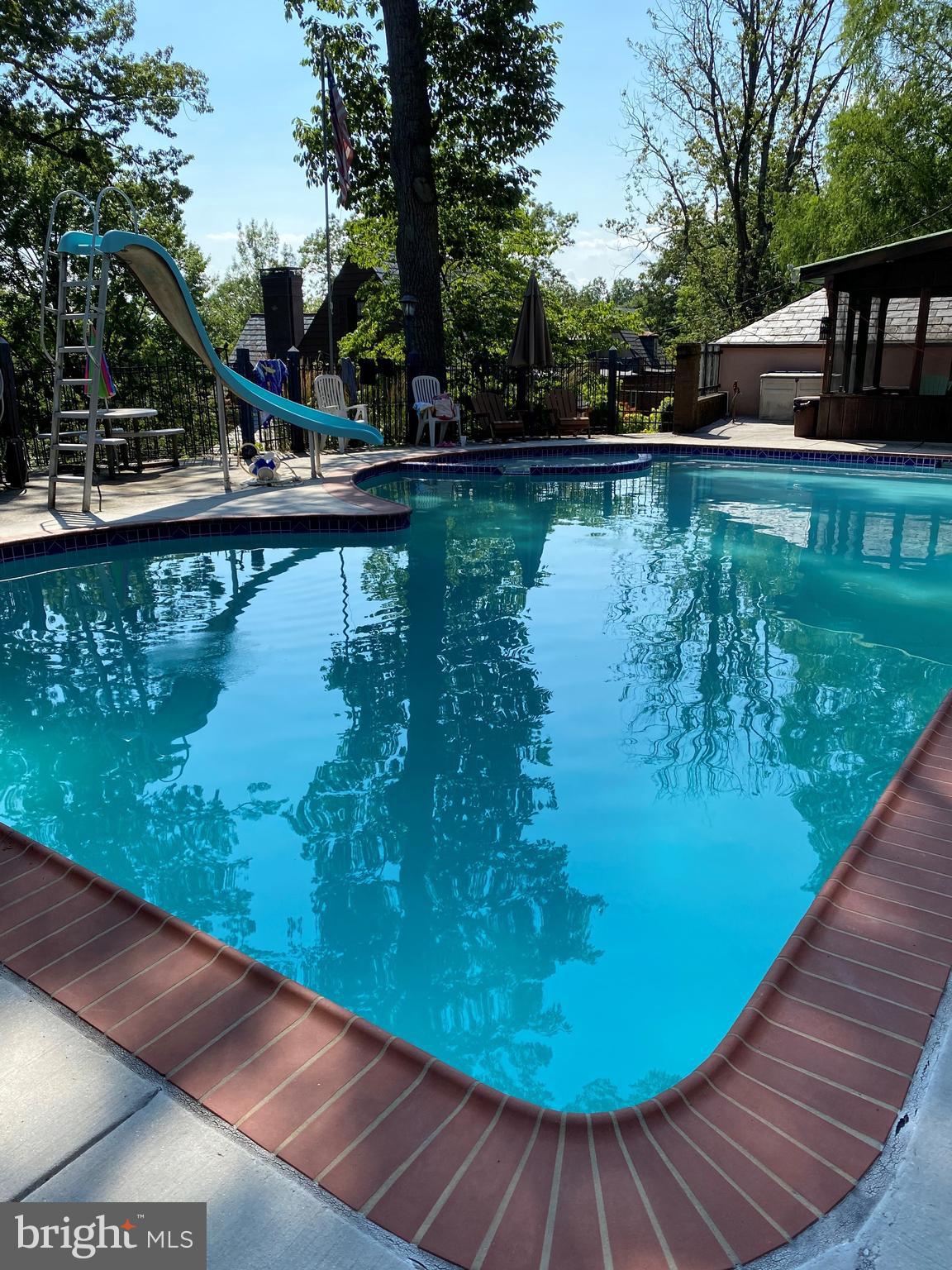 4119 Westview Road Baltimore, MD 21218 - Photo 47 of 51 Concrete pool with an architectural gunite finish