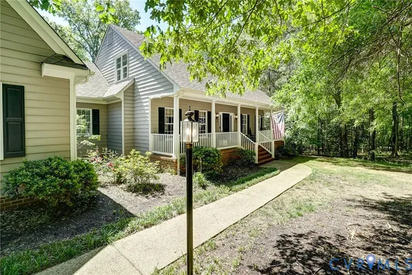 $800,000 | 3020 Elioch Manor Drive, Powhatan, VA 23139