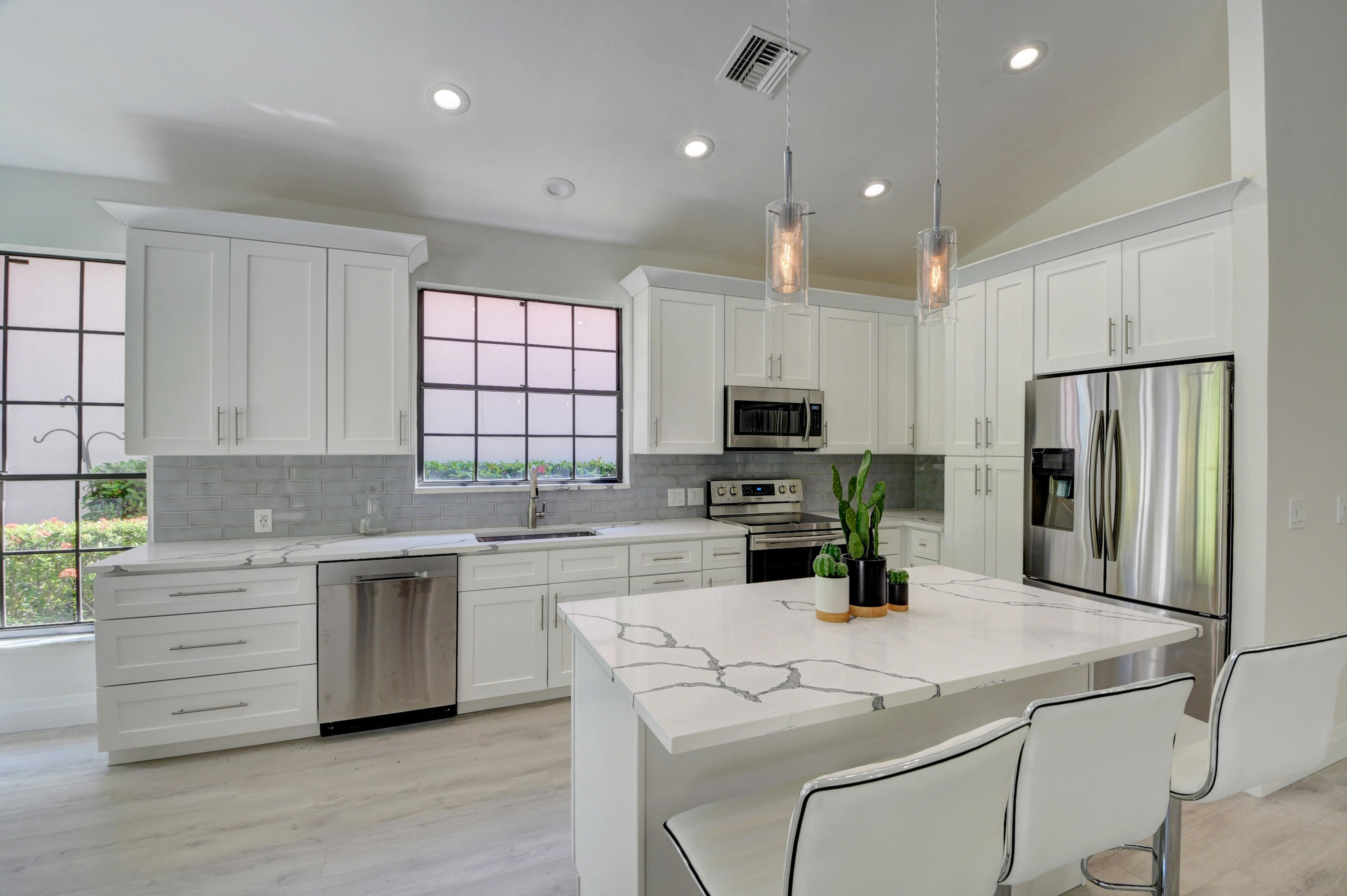 2123 Northwest 59th Street Boca Raton, FL 33496 - Photo 10 of 31 DSC_3650_1_2_3_4