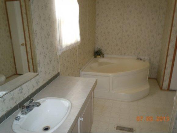 14095 Beatty Ridge Road Florence, IN 47020 - Photo 3 of 10
