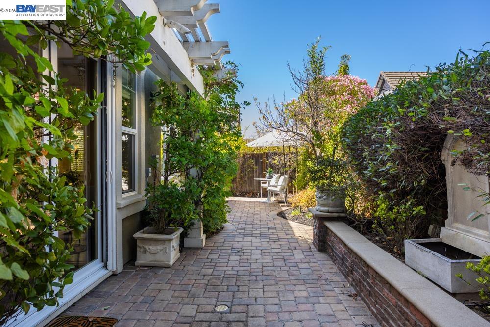 217 Wimbledon Court San Ramon, CA 94582 - Photo 29 of 34 Gallery Image 29