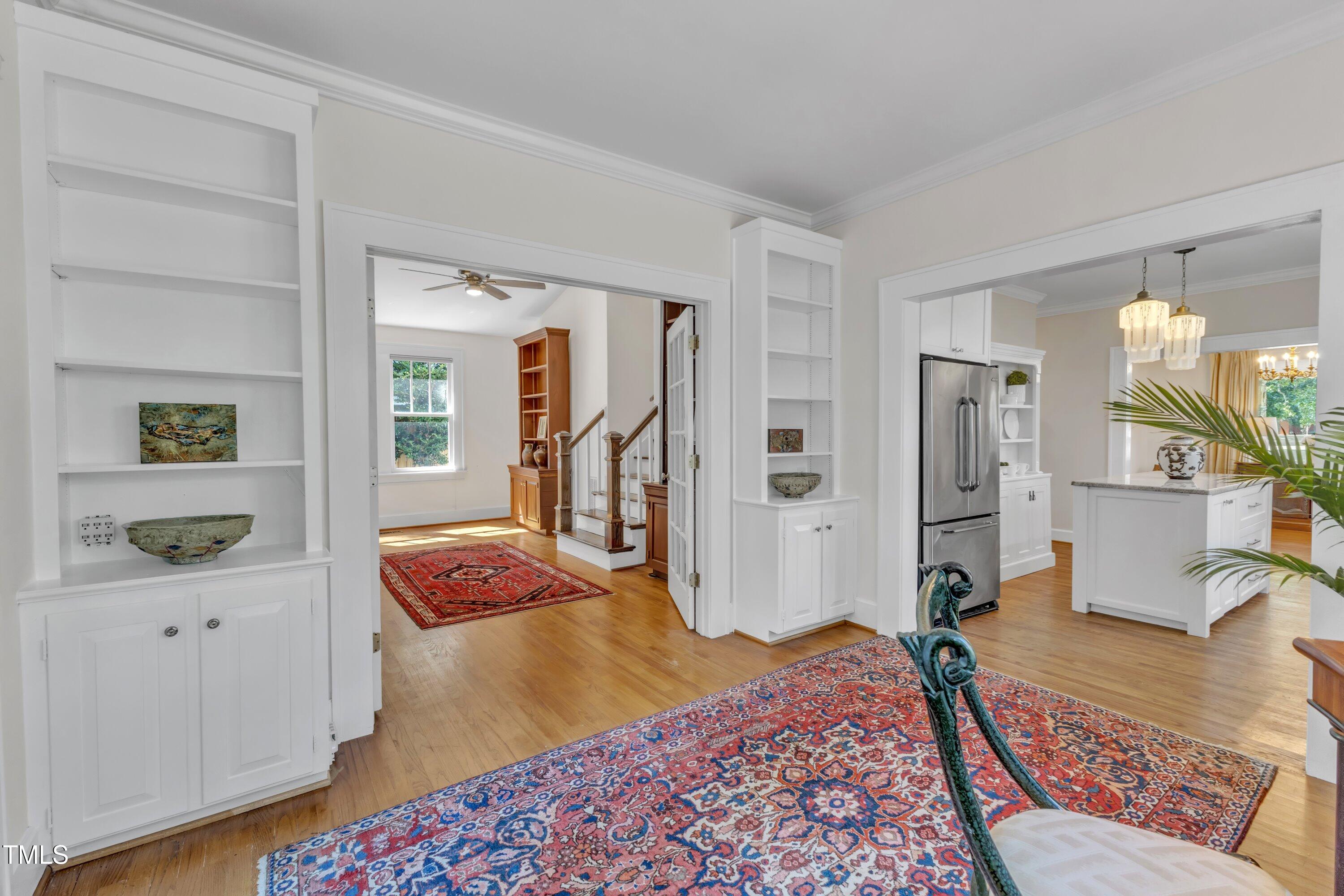 406 East Whitaker Mill Road Raleigh, NC 27608 - Photo 20 of 65 26-406 E Whitaker Mill-32