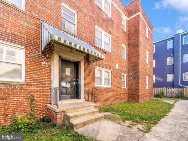 $690,000 | 1745 T Street Southeast, Washington, DC 20020
