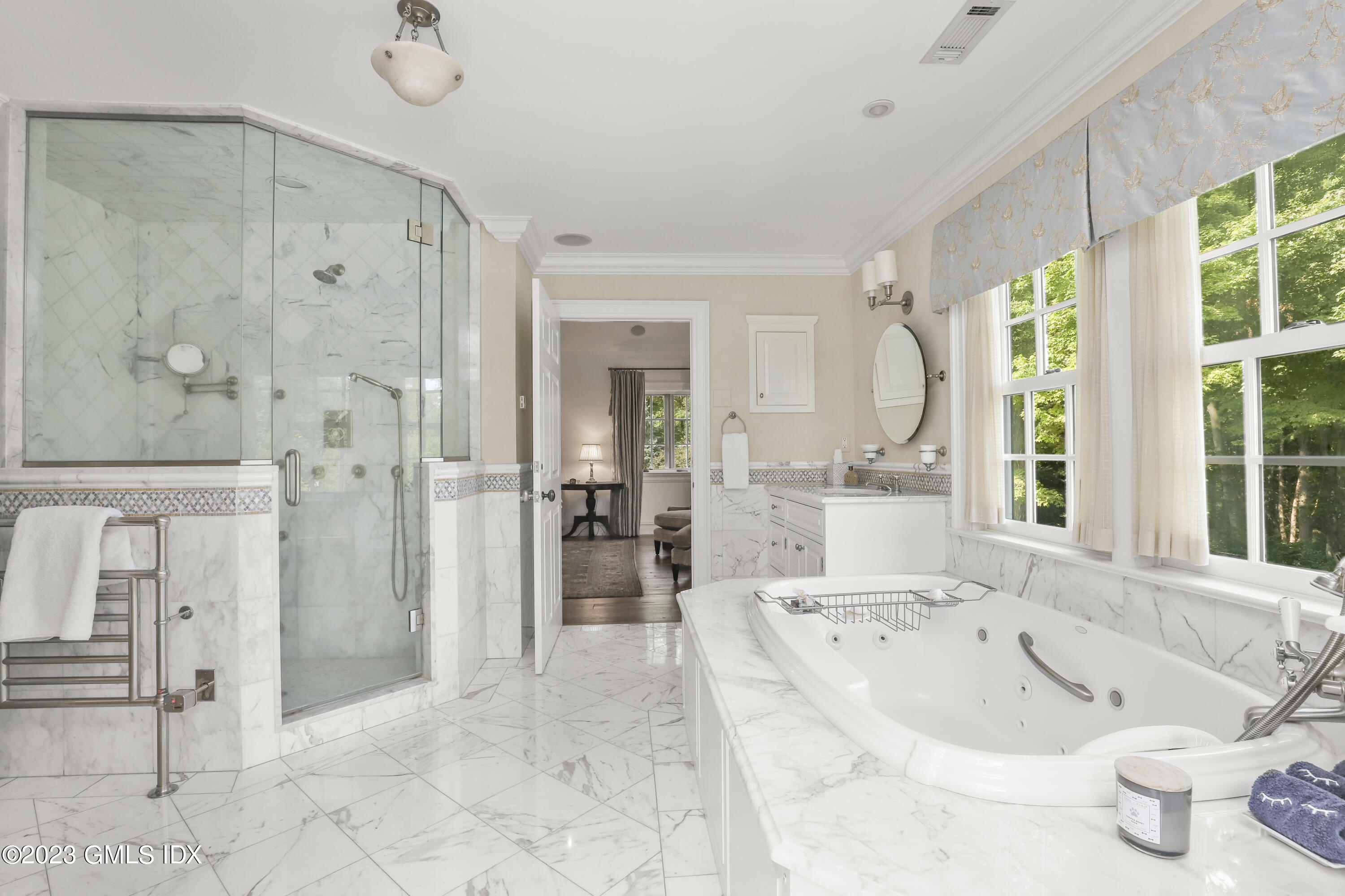27 Locust Road Greenwich, CT 06831 - Photo 15 of 39 27 Locust Rd Greenwich CT-print-041-039-
