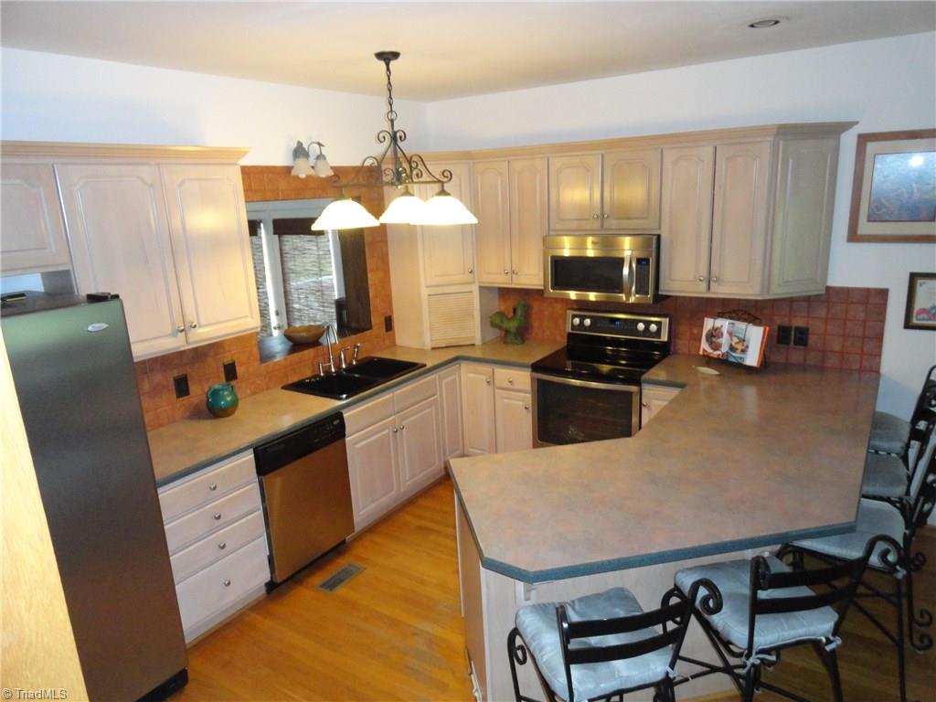 1122 Nance Road King, NC 27021 - Photo 6 of 30