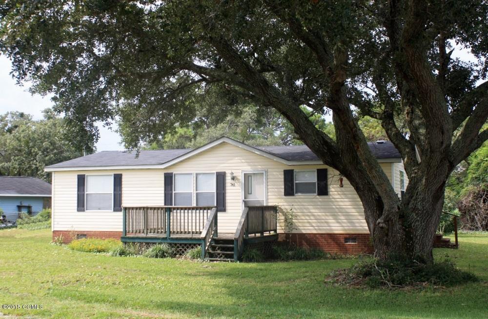 741 Broad Creek Loop Road Newport, NC 28570 - Photo 1 of 20 Front View
