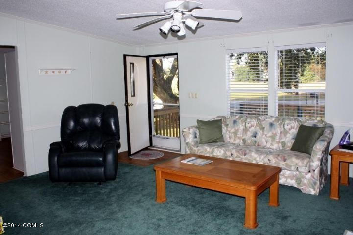 741 Broad Creek Loop Road Newport, NC 28570 - Photo 3 of 20 Living Room